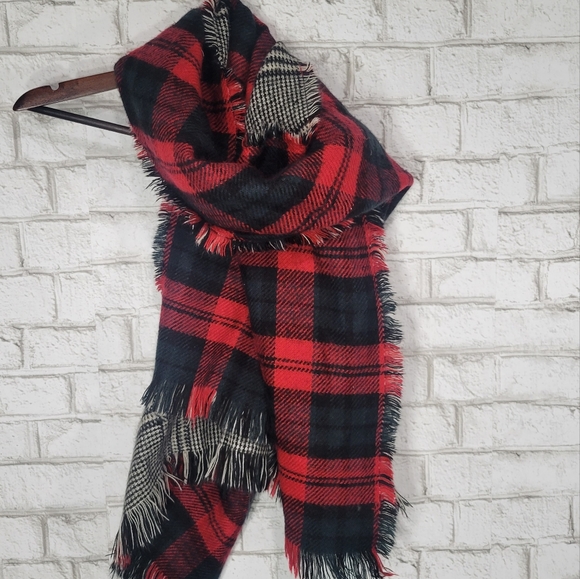 Nordstrom plaid print blanket scarf - Picture 1 of 16